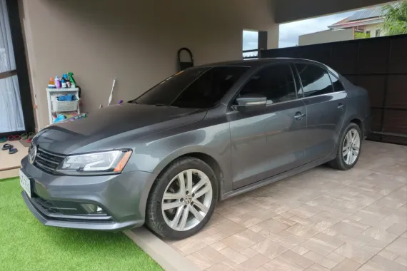 Single Owner and in excellent condition 