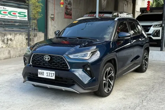 HOT!!! 2023 Toyota Yaris Cross 1.5 V for sale at affordable price! 