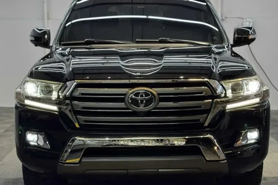HOT!!! 2016 Toyota Land Cruiser 200 VX for sale at affordable price! 