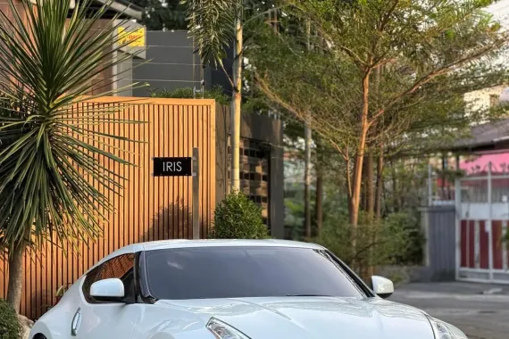 HOT!!! 2013 Nissan 370z for sale at affordable price! 