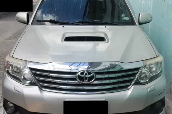 Used 2013 Toyota Fortuner  2.4 V Diesel 4x2 AT @ P800k Cebu City
