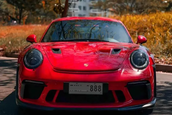 HOT!!! 2018 Porsche GT3 RS 991.2 for sale at affordable price!