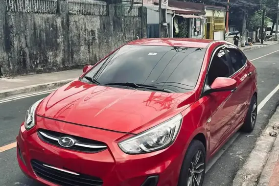 Selling Red 2016 Hyundai Accent Sedan affordable price
