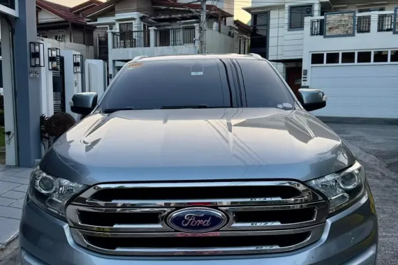 Ford Everest Trend 2018 4x2 AT Diesel