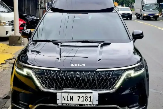 HOT!!! 2023 Kia Carnival Limousine for sale at affordable price! 