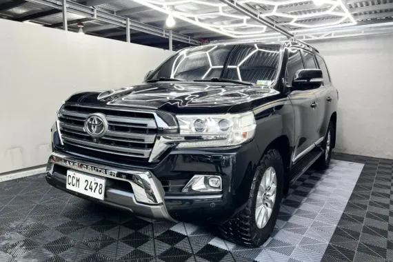 2016 Toyota Land Cruiser LC200 Automatic Diesel 4x4 FRESH