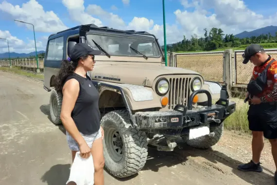 Custom built 4x4 jeep Nissan Patrol Safari SD33T