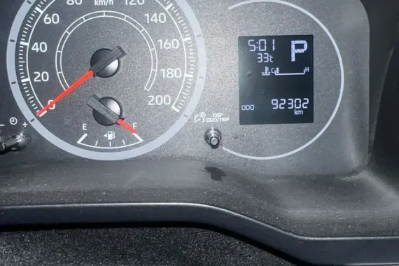 RUSH sale!!! 2022 Toyota Hiace Van at cheap price