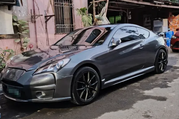 Hyundai Genesis coupe 2011 (grand touring) dubai