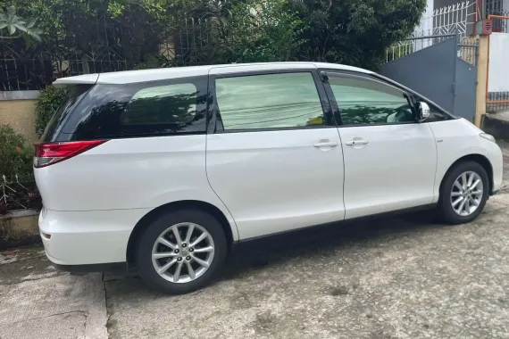 Toyota Previa Well kept low mileage still good  luxury condition