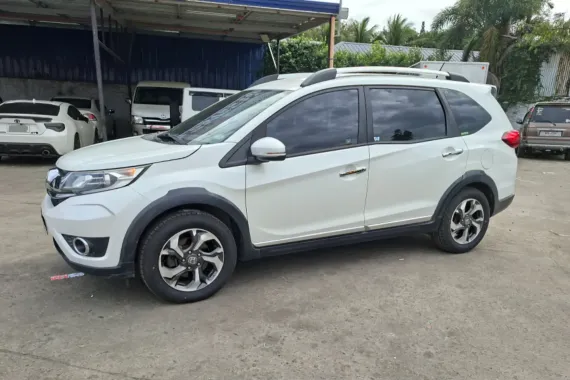 2017 Honda BR-V V automatic - cash & financing