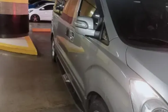 Toyota Prado, Hyundai Starex, KIA Carnival