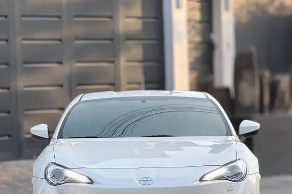 HOT!!! 2013 Toyota GT86 ORIG TRD Edition for sale at affordable price! 