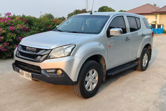 For Sale! 2016 Isuzu MU-X Manual Transmission 2.5 Diesel Engine