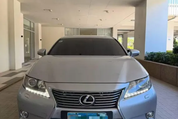 HOT!!! 2013 Lexus ES350 for sale at affordable price! 
