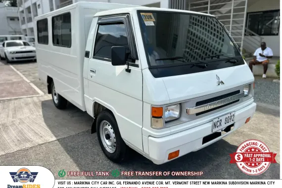 2017 MITSUBISHI L300 Exceed
