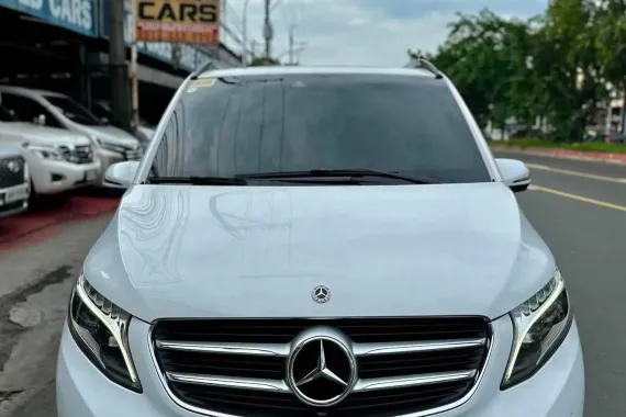 HOT!!! 2018 Mercedes Benz V220D Top of the linefor sale at affordable price! 