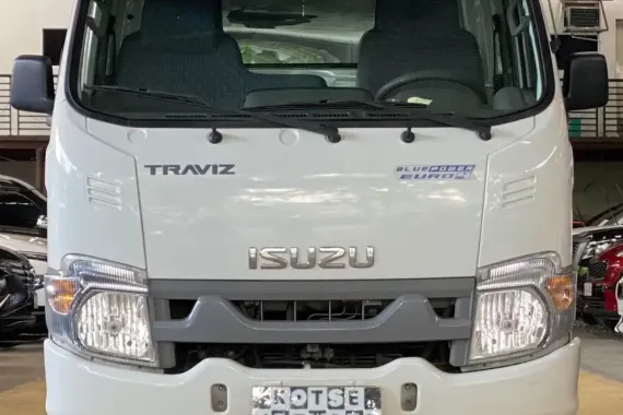 2025 Isuzu Traviz 2.5L M/t, 19k Mileage, Dual Aircon ₱998