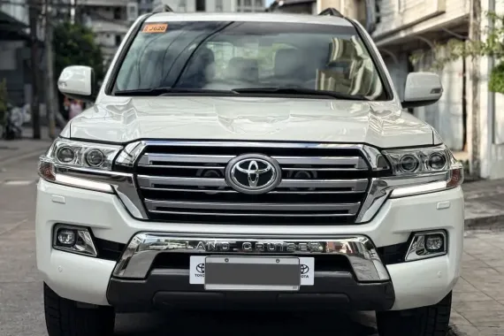 HOT!!! 2019 Toyota Land Cruiser 4.8L V8 for sale at affordable price! 