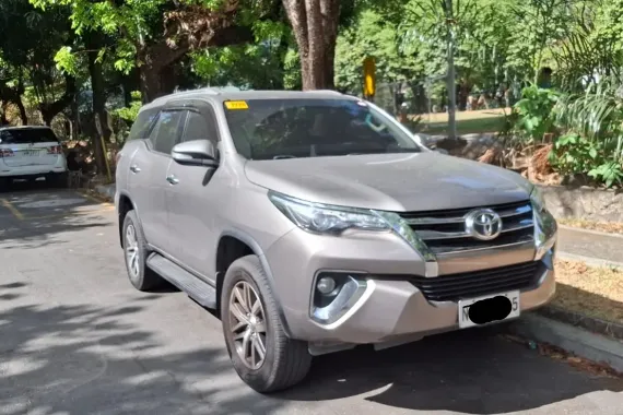 Good quality 2017 Toyota Fortuner  2.4 V Diesel 4x2 AT for sale