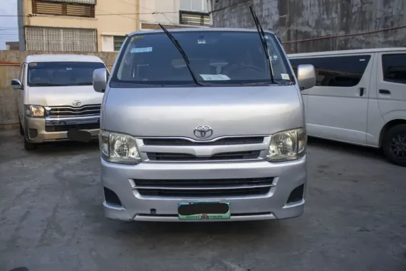 2014 Toyota Hiace Commuter 