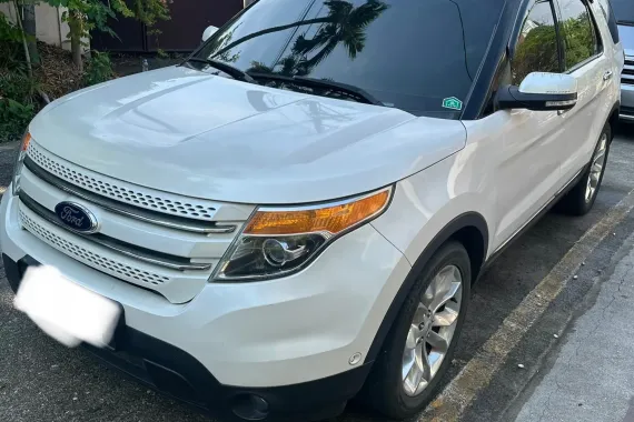 2013 Ford Explorer Limited 3.5L V6 – White – Only 33,218.9 KM