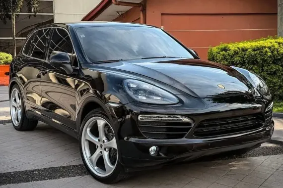 HOT!!! 2012 Porsche Cayenne V6 AWD for sale at affordable price! 