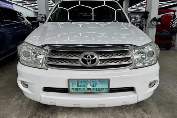 HOT!!! 2011 Toyota Fortuner G 4x2 for sale at affordable price! 