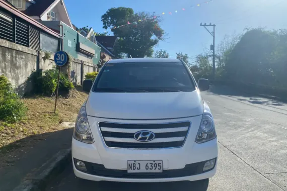 2017 Hyundai Grand Starex