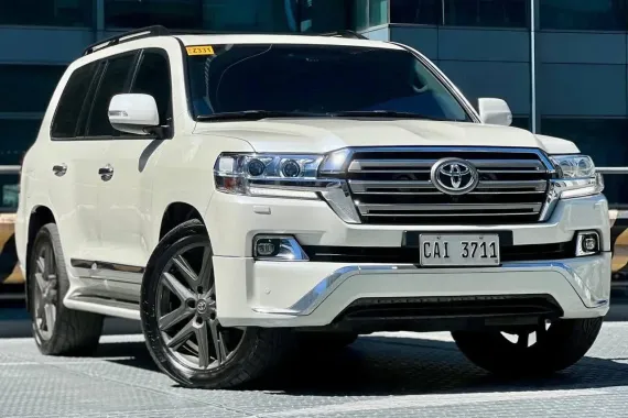 2018 Toyota Land Cruiser LC200 VX Premium 4x4 V8 Diesel AT🔥🙋🏻‍♂️𝐂𝐀𝐑𝐋 𝐁.📲 0938 458 8779