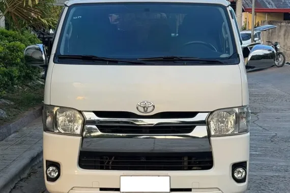 HOT!!! 2015 Toyota Hiace Commuter Loaded for sale at affordable price! 
