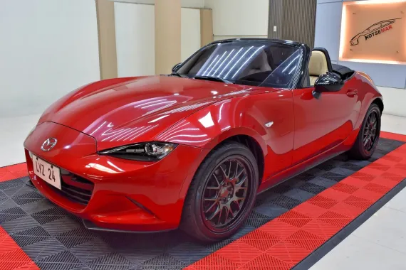 2016 Mazda MX-5  2.0  AT 1.368m Negotiable Batangas Area