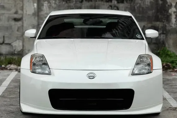 HOT!!! 2004 Nissan 350Z 3.5 V5 Original LHD for sale at affordable price! 