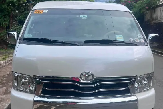 2018 TOYOTA SUPER GRANDIA A/T Leather Seats 