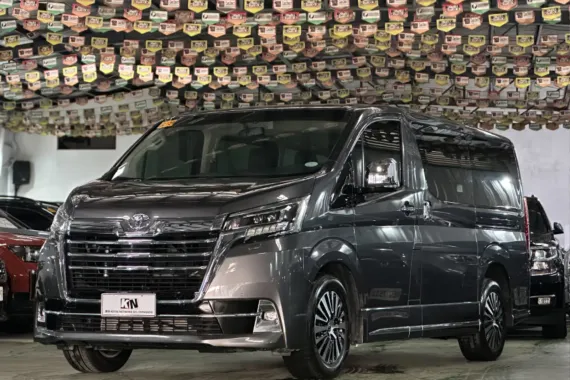  2022 Toyota Super Grandia 2.8L Diesel A/T