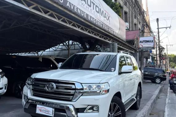 2016 Toyota Land Cruiser VX 