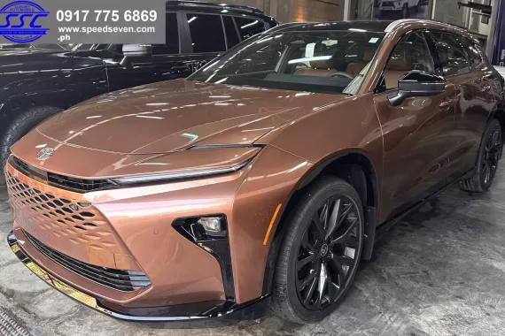 Brand New 2026 Toyota Crown Signa Limited AWD Hybrid HEV - Station Wagon