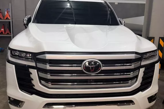 (BULLETPROOF) 2026 Toyota Land Cruiser 300 ZX Armored Level 6 - Brand New - LC300 / LC 300