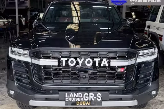 2027 Toyota Land Cruiser 300 GR Sport HEV Hybrid - Dubai Version  - LC300 / LC 300 - Brand New