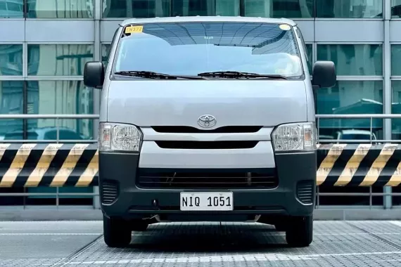 2023 Hiace Commuter 3.0 Diesel M/T Decontent ☎️0935 600 3692 JAN RAY DE JESUS ✅️174K ALL-IN DP