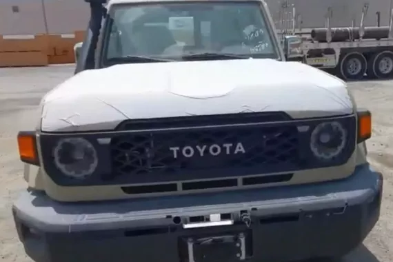 2027 Toyota Land Cruiserr 71 Diesel A/T 40th Anniversary Edition (3 Door) - LC71 / LC 71 - Brand New