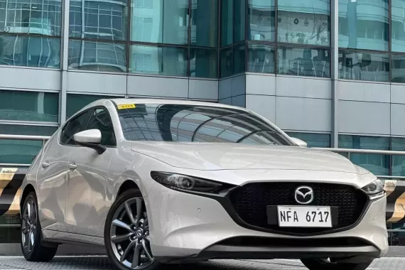 2023 Mazda 3 HEV 2.0 Fastback Automatic Gas 8k mileage only📲💁‍♀️JONNA.SARANILLAS 0969-5949924