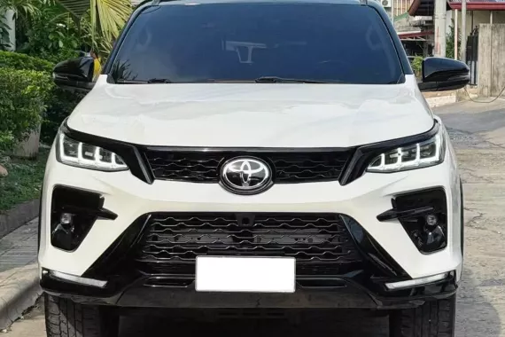 HOT!!! 2017 Toyota Fortuner V 4x2 GRS Look for sale at affordable price! 