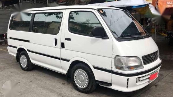 Hiace store 1998 model