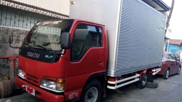 Isuzu elf hot sale aluminum van