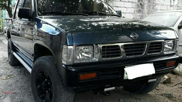 nissan pathfinder pickup 4x4 1995