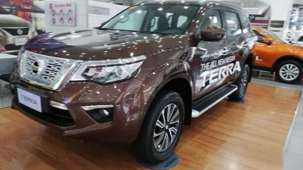 nissan terra 2017