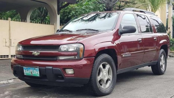 2004 trailblazer red