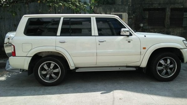 nissan patrol 2001 price