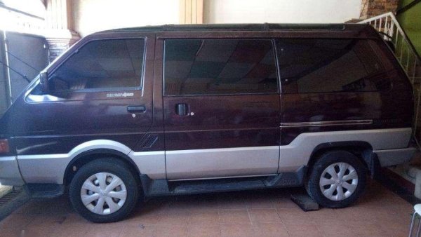 Second hand nissan store vanette for sale